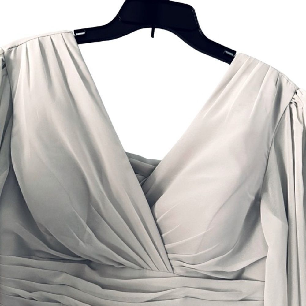 Lavetir Silver Chiffon V-Neck Long Formal A-Line Dress Lace Up Back Size Small - Picture 6 of 14
